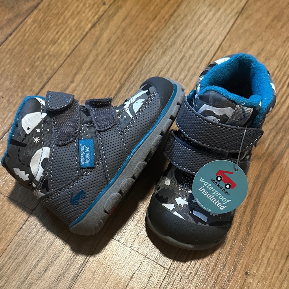 See Kai Run Gray & Blue Kids Waterproof Insulated Boots with Camo Accent